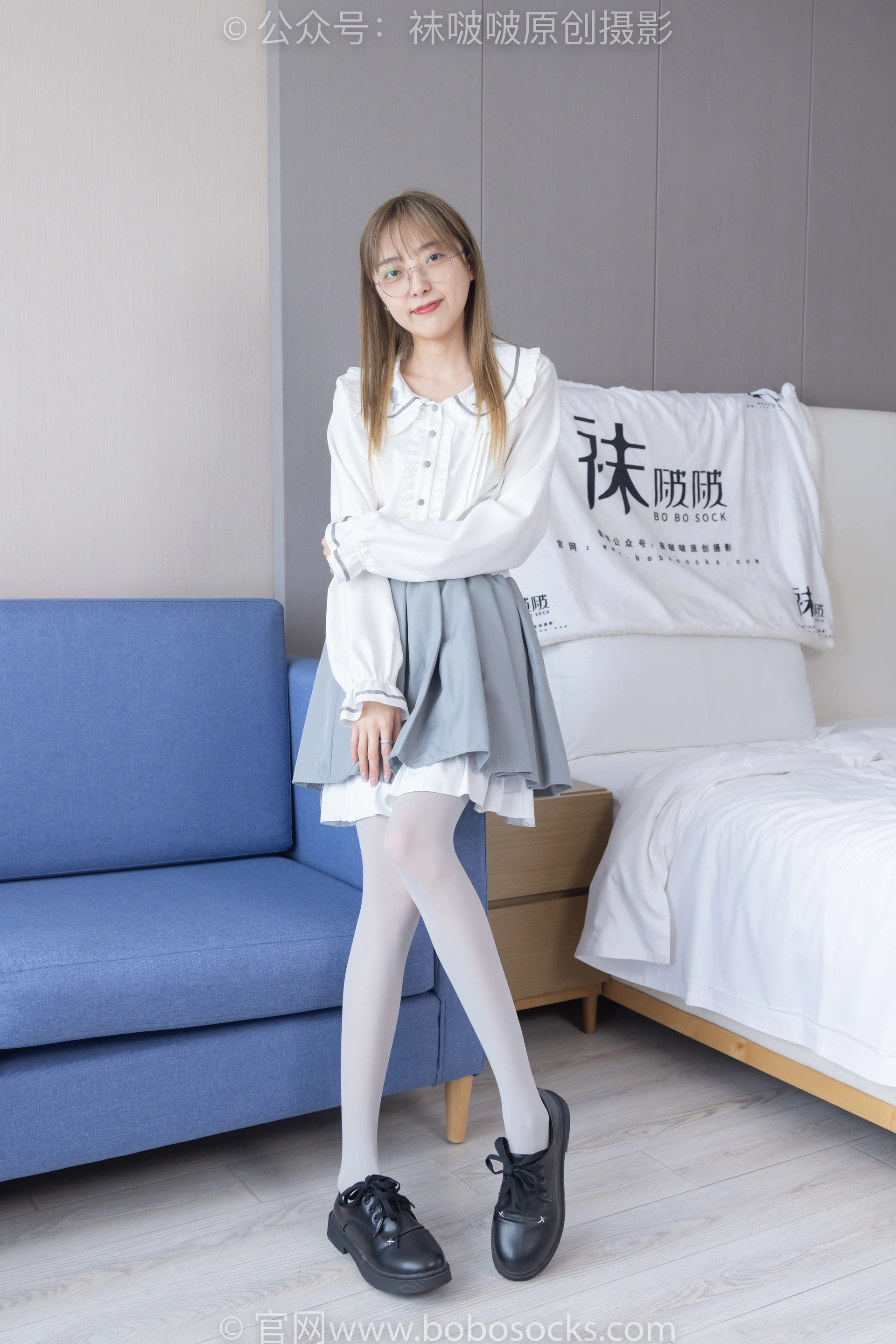 [BoBoSocks袜啵啵] NO.213 稚予-黑皮鞋、厚灰丝（花絮版） 1