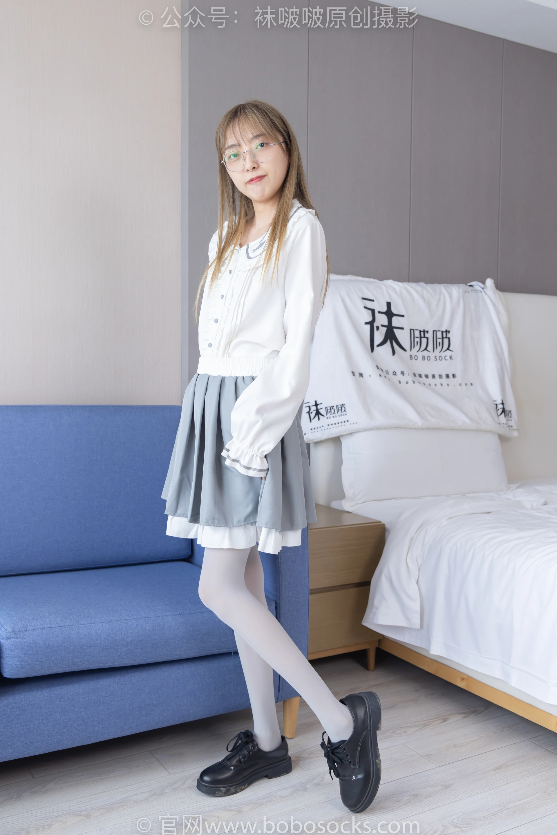 [BoBoSocks袜啵啵] NO.213 稚予-黑皮鞋、厚灰丝（花絮版） 3